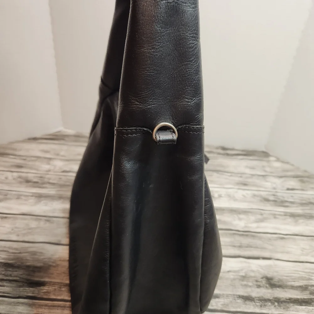 Harbour 2ND Black Leather Crescent‎ Bag